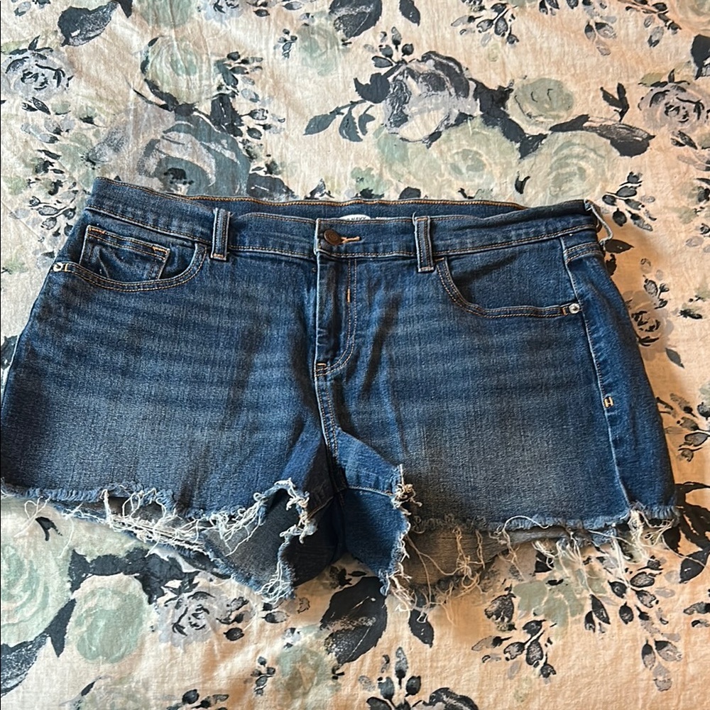 Old Navy Blue Jean Shorts Frayed Hem - Sz 14